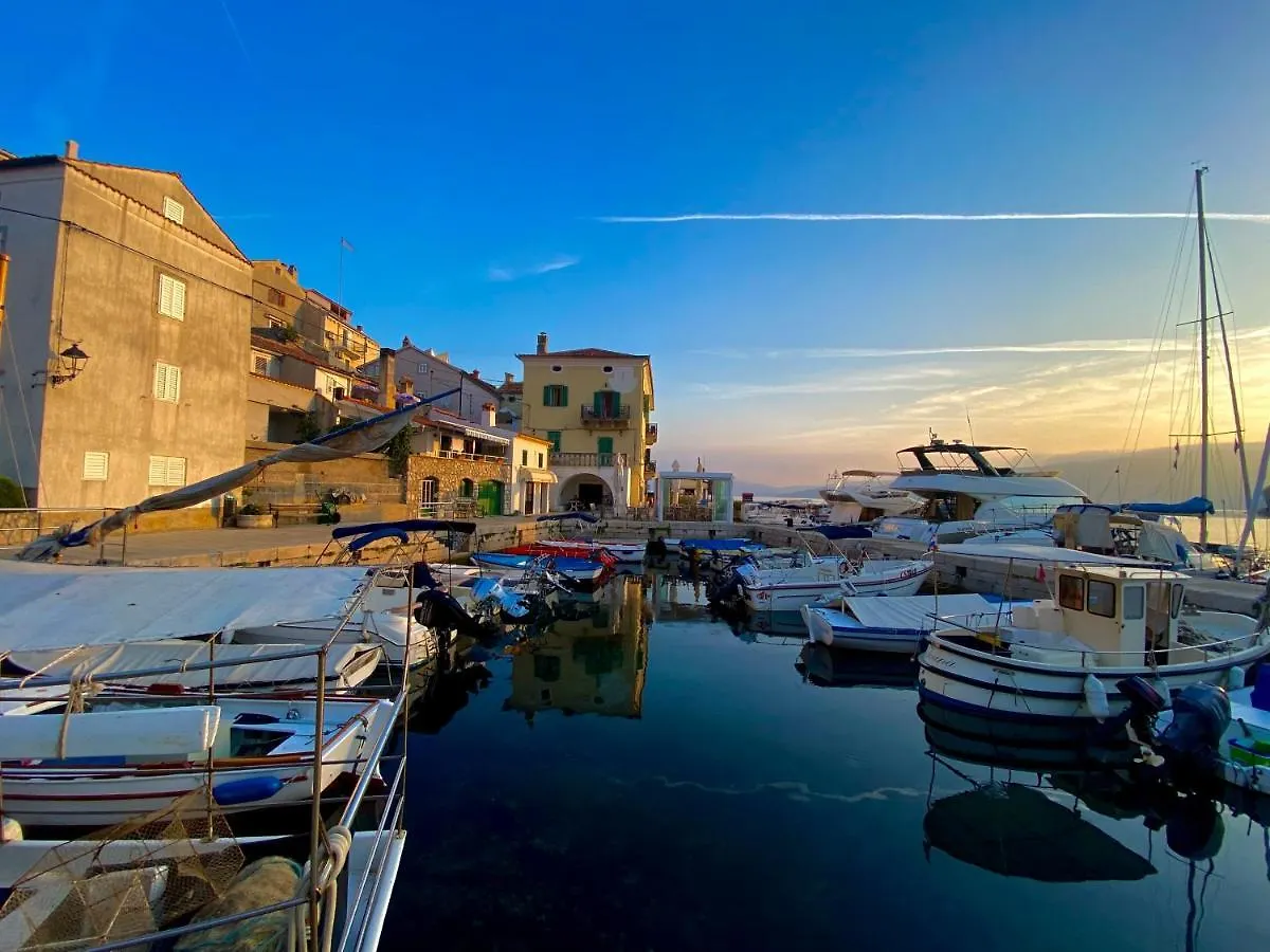 Bed And Breakfast Palac Valun